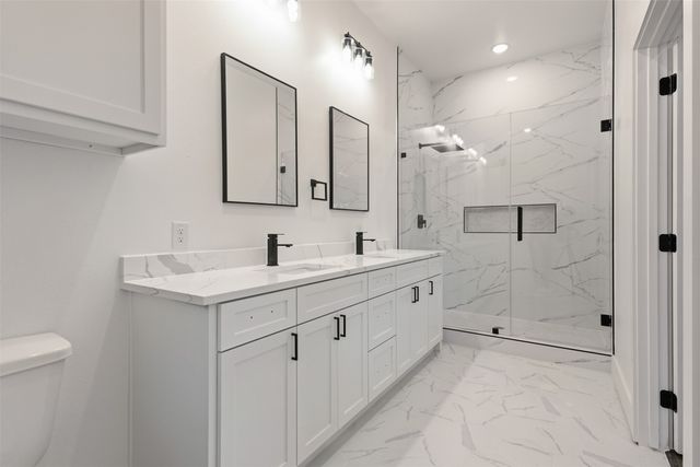 212 E Beachwood Loop, Trinidad, TX 75163