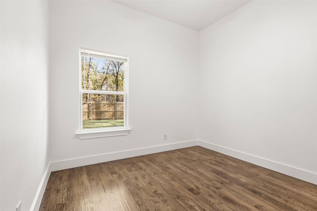 212 E Beachwood Loop, Trinidad, TX 75163