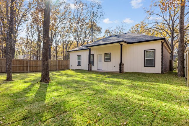 212 E Beachwood Loop, Trinidad, TX 75163