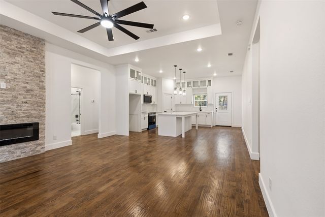 212 E Beachwood Loop, Trinidad, TX 75163