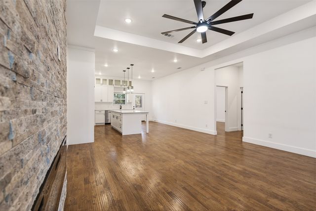 212 E Beachwood Loop, Trinidad, TX 75163