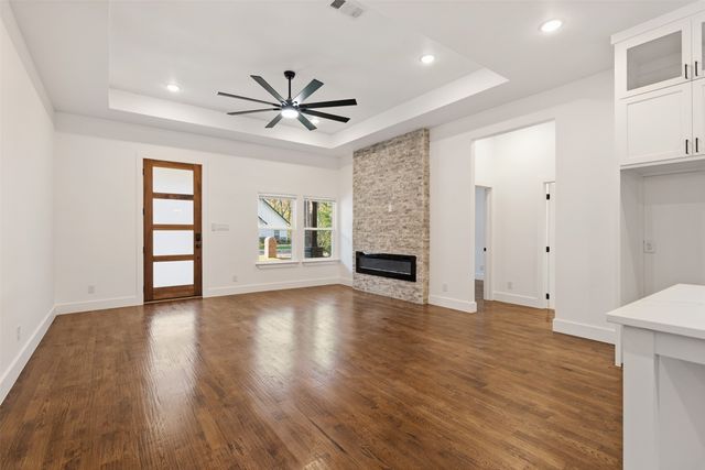 212 E Beachwood Loop, Trinidad, TX 75163