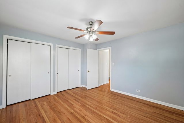 10350 Canterbury Street 1E, Westchester, IL 60154