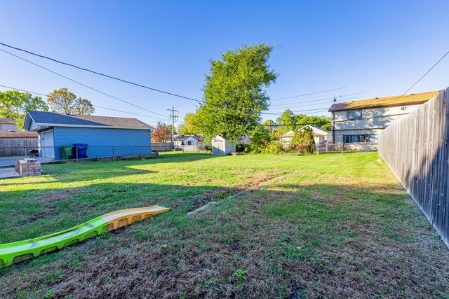 9904 S Cicero Avenue, Oak Lawn, IL 60453