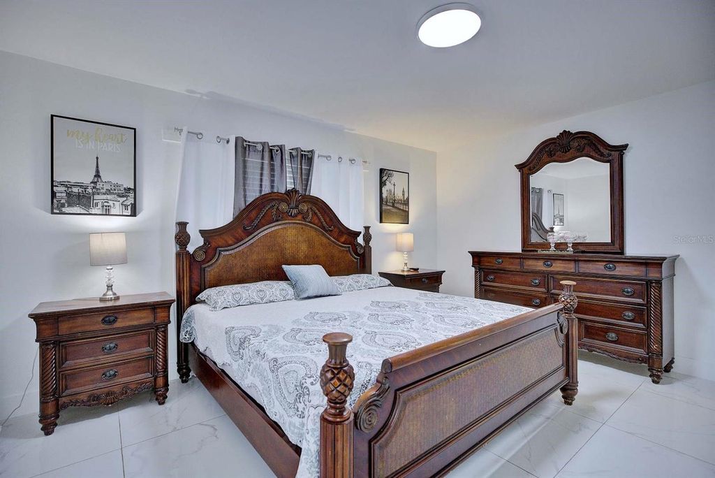 Image 30 of property listing at 4160 LAKEVIEW DRIVE, Sebring, FL 33870