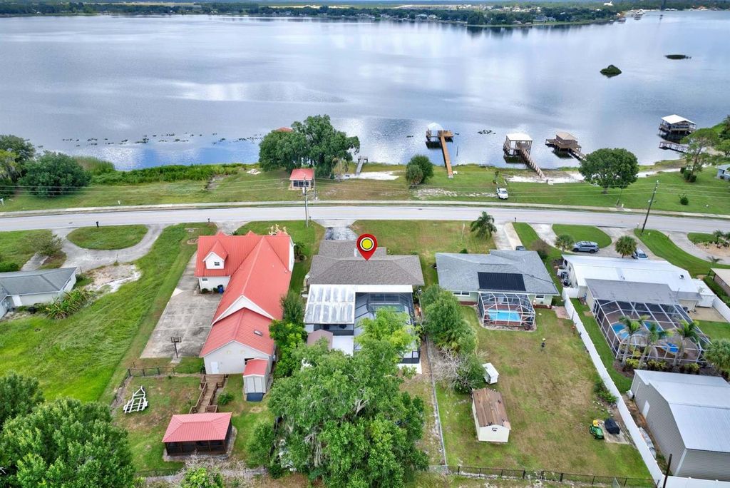 Image 56 of property listing at 4160 LAKEVIEW DRIVE, Sebring, FL 33870