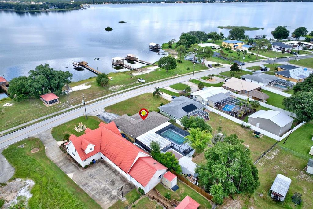 Image 57 of property listing at 4160 LAKEVIEW DRIVE, Sebring, FL 33870