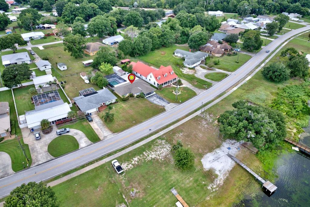 Image 59 of property listing at 4160 LAKEVIEW DRIVE, Sebring, FL 33870