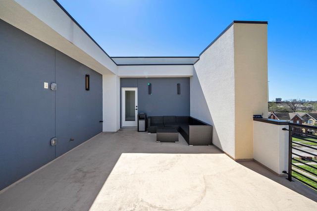 3515 Hutchins Street, Houston, TX 77004