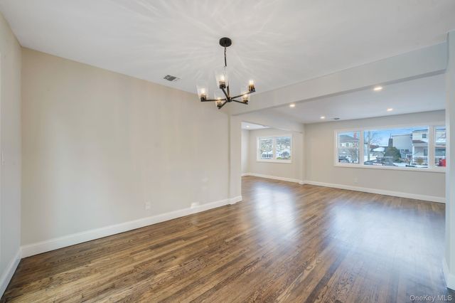 233 Harrison Avenue, Island Park, NY 11558