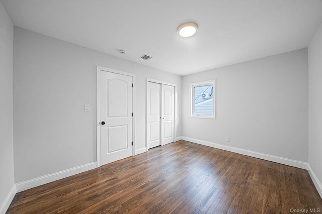 233 Harrison Avenue, Island Park, NY 11558