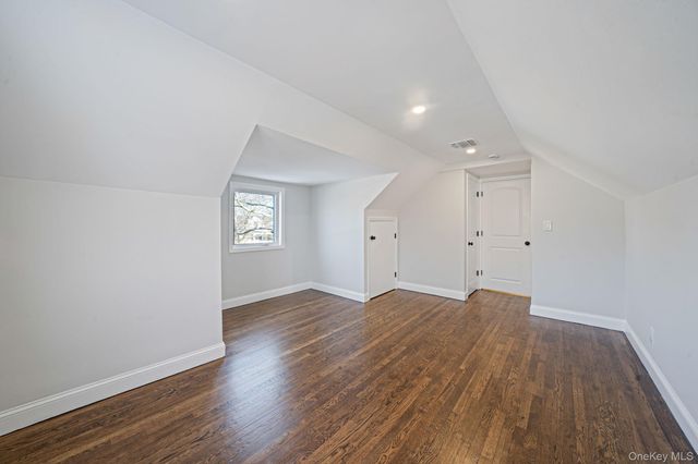 233 Harrison Avenue, Island Park, NY 11558