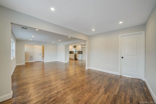 233 Harrison Avenue, Island Park, NY 11558