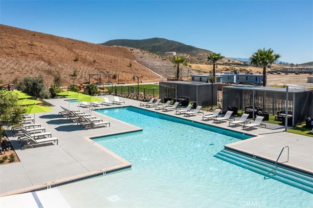 33214 Opal Glass Drive, French Valley, CA 92596