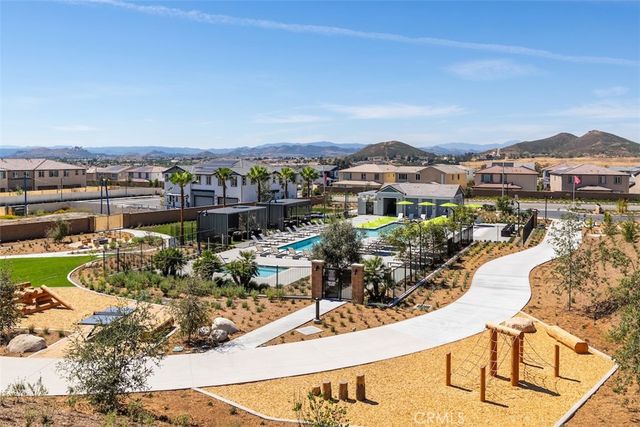 33214 Opal Glass Drive, French Valley, CA 92596