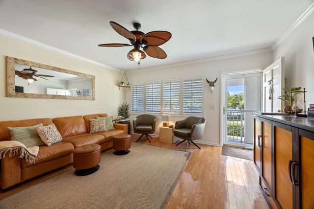 1001 NE 8th Avenue 212, Delray Beach, FL 33483