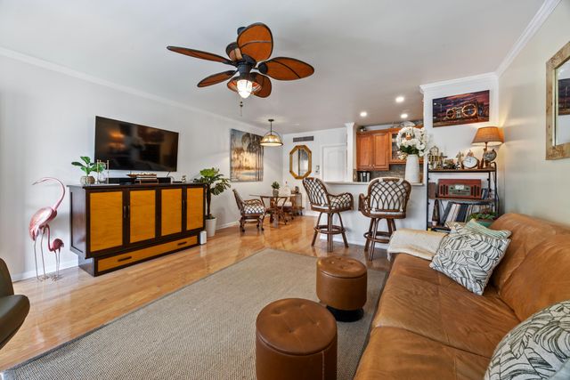 1001 NE 8th Avenue 212, Delray Beach, FL 33483