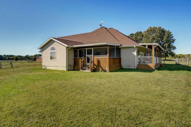 248 Pleasant Lane, Seymour, MO 65746