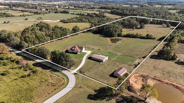 248 Pleasant Lane, Seymour, MO 65746