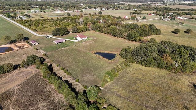 248 Pleasant Lane, Seymour, MO 65746