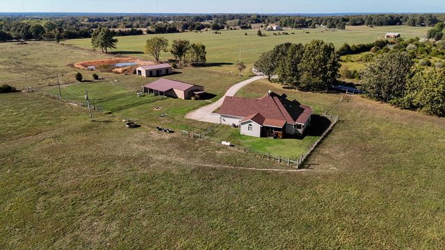 248 Pleasant Lane, Seymour, MO 65746
