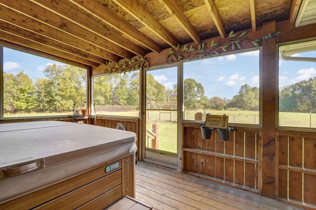 248 Pleasant Lane, Seymour, MO 65746