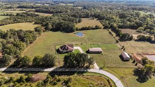 248 Pleasant Lane, Seymour, MO 65746