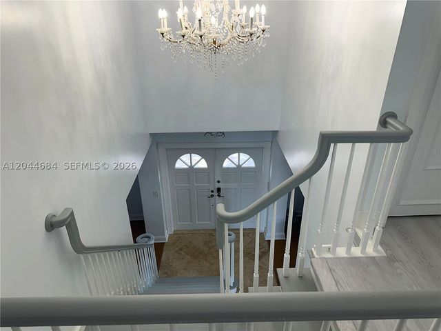 2445 SE 8th St, Pompano Beach, FL 33062