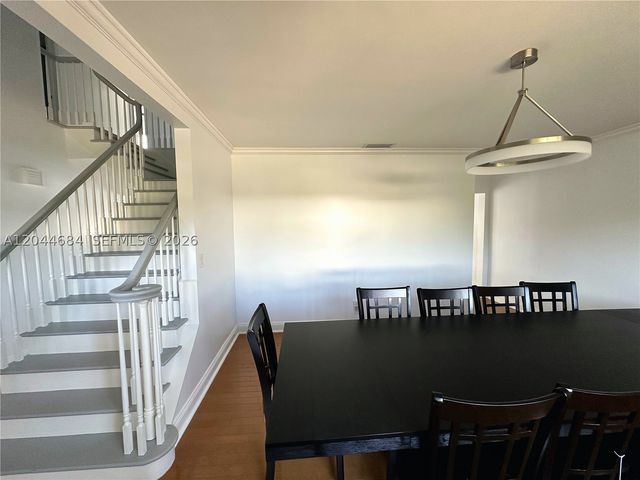 2445 SE 8th St, Pompano Beach, FL 33062