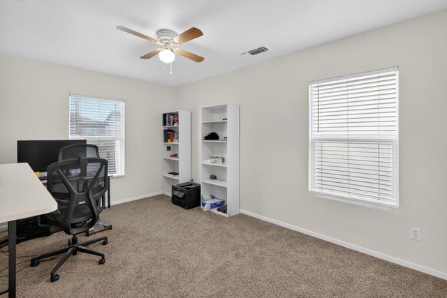 8877 Amberjack Way, Sacramento, CA 95828