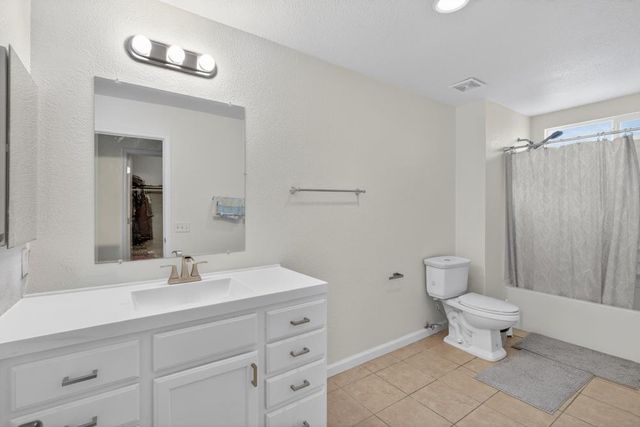 8877 Amberjack Way, Sacramento, CA 95828