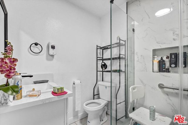 10353 Rincon Avenue, Pacoima, CA 91331