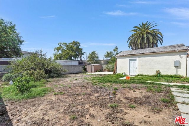10353 Rincon Avenue, Pacoima, CA 91331