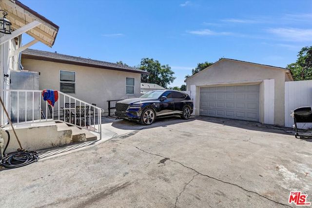 10353 Rincon Avenue, Pacoima, CA 91331