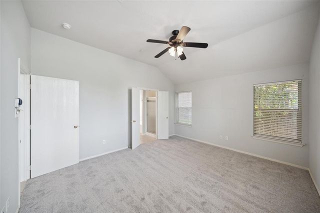 2207 Highland Hills Drive, Conroe, TX 77304