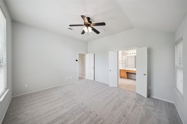 2207 Highland Hills Drive, Conroe, TX 77304