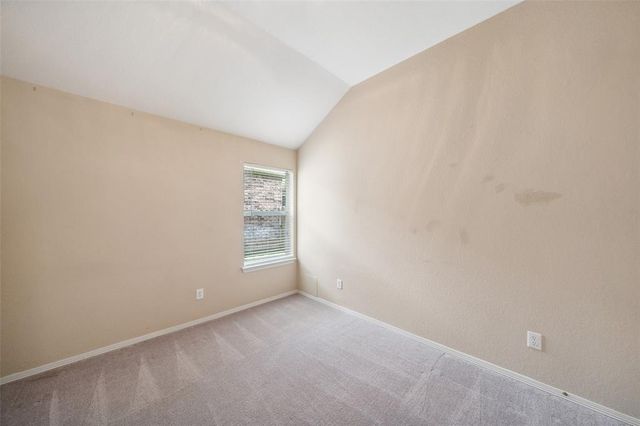 2207 Highland Hills Drive, Conroe, TX 77304
