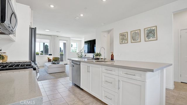 32041 Paseo Vienta, San Juan Capistrano, CA 92675