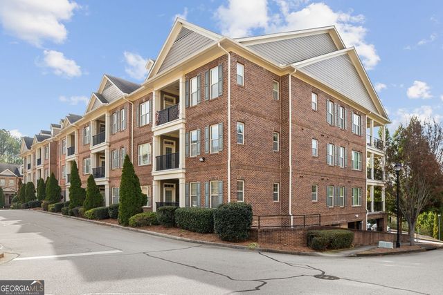 7265 Glisten Avenue NE 128, Sandy Springs, GA 30328