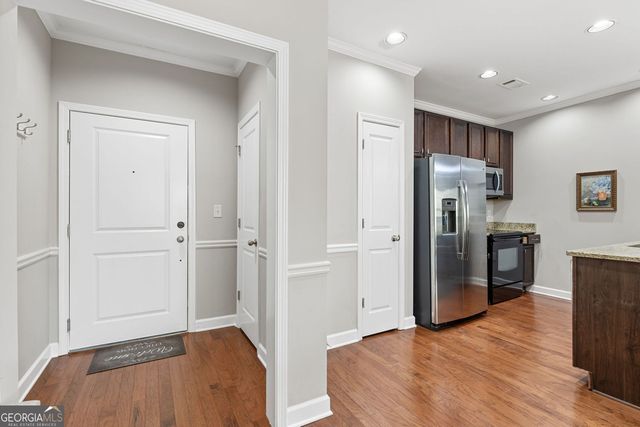 7265 Glisten Avenue NE 128, Sandy Springs, GA 30328