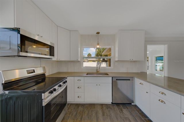 315 82ND AVENUE, St Pete Beach, FL 33706