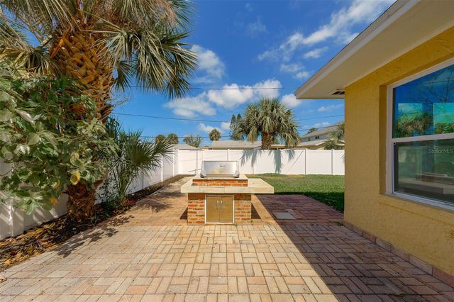315 82ND AVENUE, St Pete Beach, FL 33706