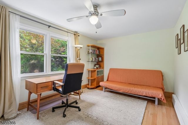 34 Forest Dr, Watchung Boro, NJ 07069