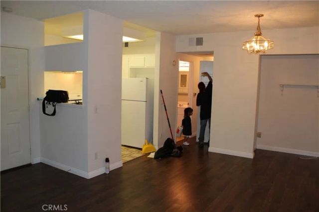 11150 Glenoaks 29, Pacoima, CA 91331