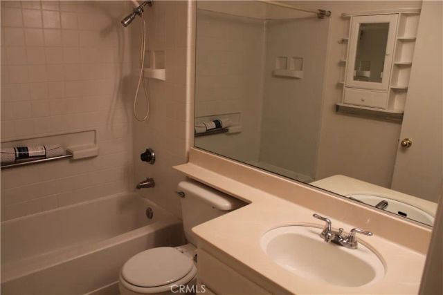 11150 Glenoaks 29, Pacoima, CA 91331