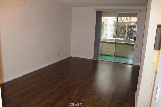 11150 Glenoaks 29, Pacoima, CA 91331