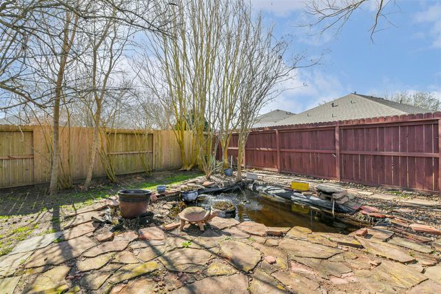 3711 Norwood Glen Lane, Friendswood, TX 77546