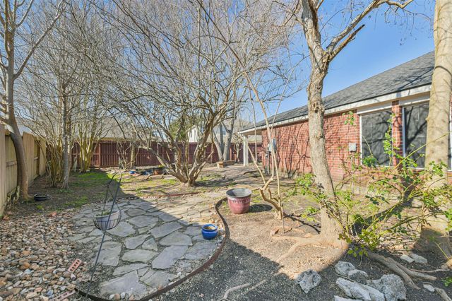 3711 Norwood Glen Lane, Friendswood, TX 77546