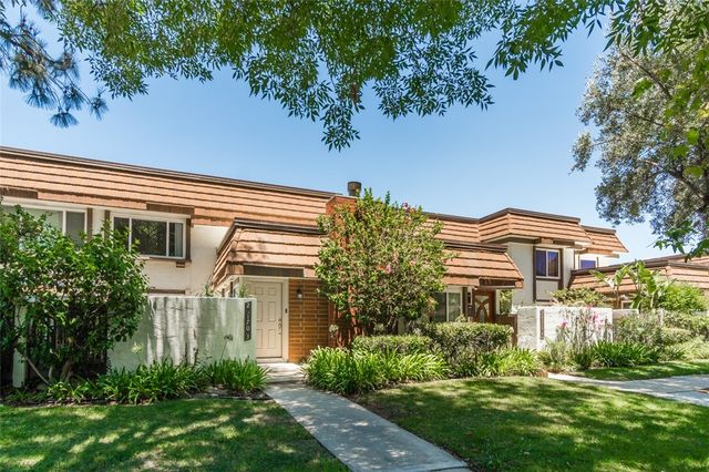 22170 James Alan 3, Chatsworth, CA 91311