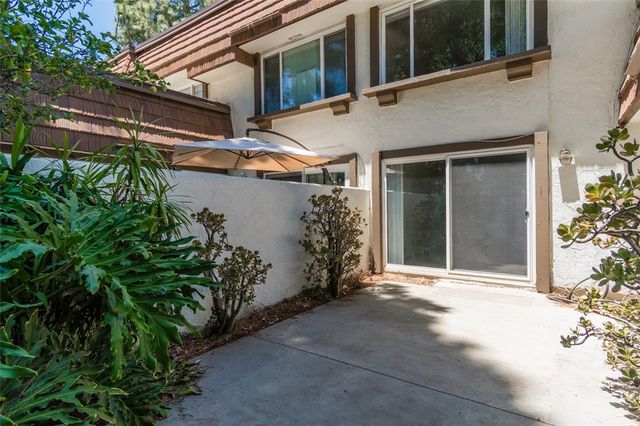22170 James Alan 3, Chatsworth, CA 91311